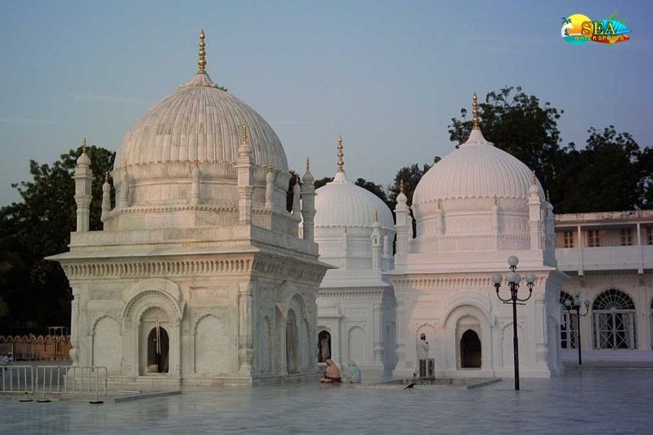 Dargah Garib Shah In Jammu