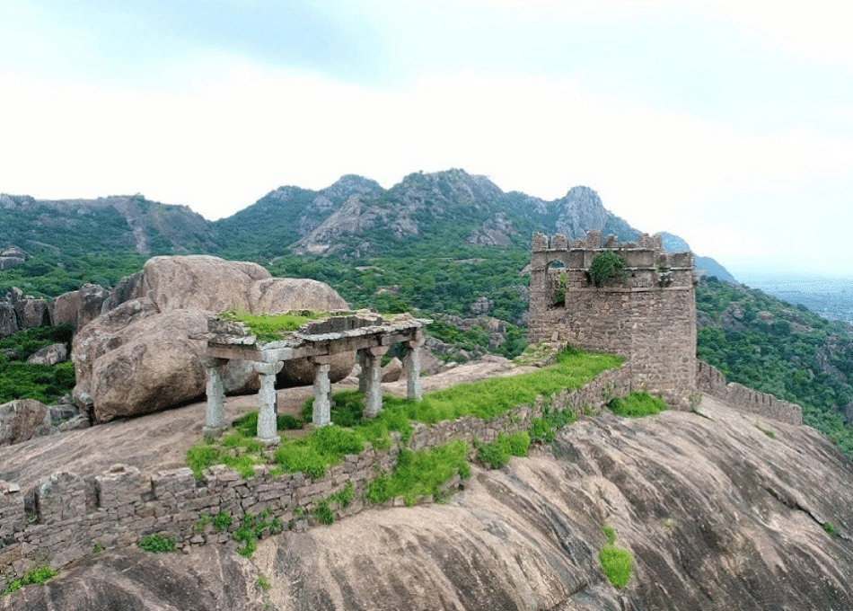 Kondaveedu Fort